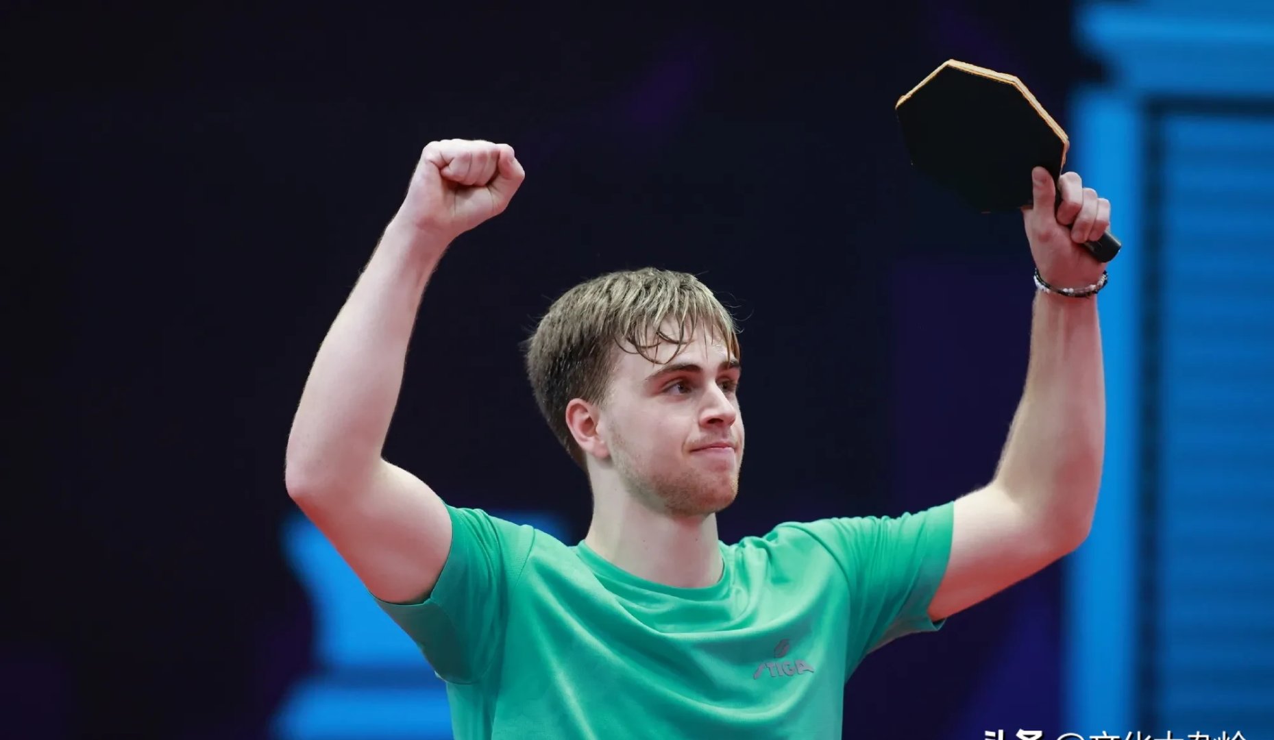 包含比利时乒乓球队轻取波兰乒乓球队，奥恰洛夫高光表现的词条