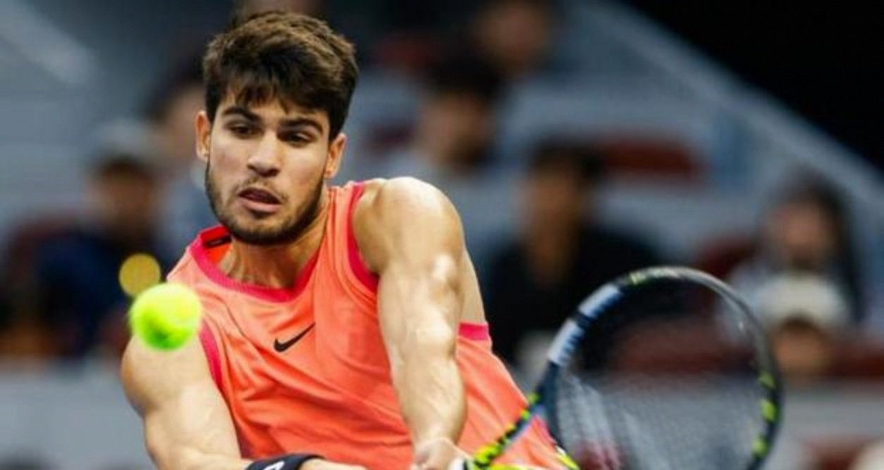 西班牙网球队完胜欧洲网球队，阿尔卡拉斯统治全场的简单介绍