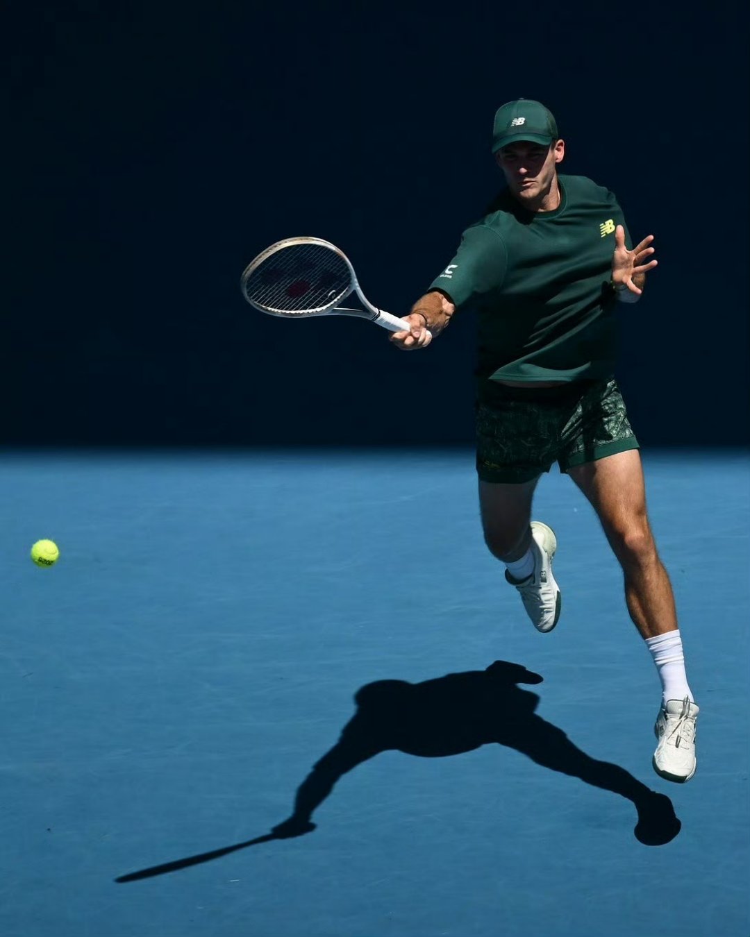 美国网球队血洗欧洲网球队，兹维列夫绝境逆转