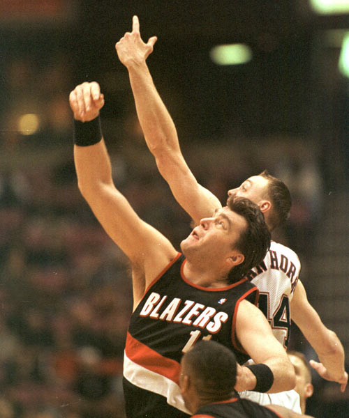 菲律宾男篮绝杀土耳其男篮,萨博尼斯送出助攻的简单介绍 菲律宾男篮绝杀土耳其男篮,萨博尼斯送出助攻的简单介绍