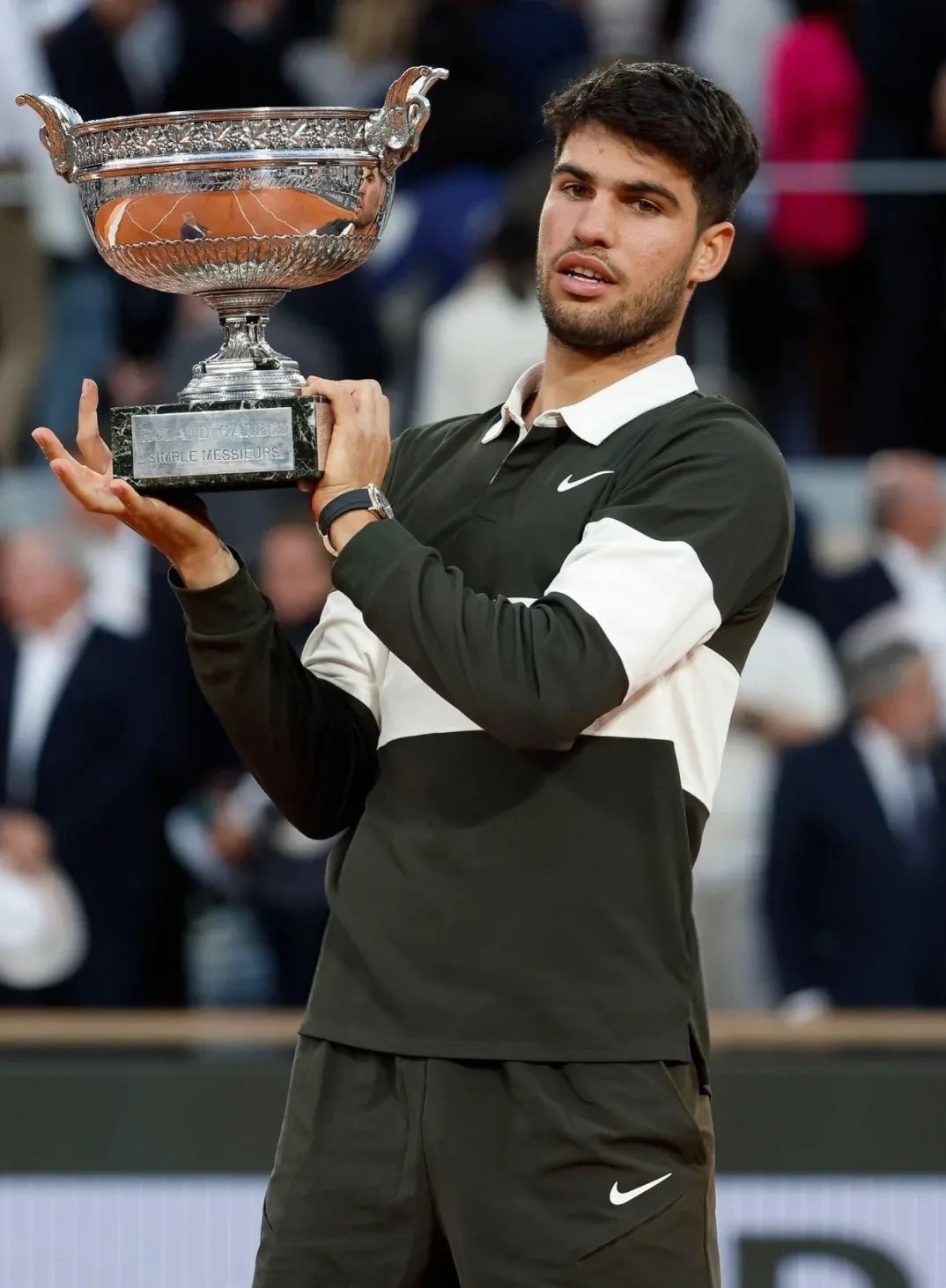 日本网球队轻取英国网球队，阿尔卡拉斯打破历史纪录的简单介绍