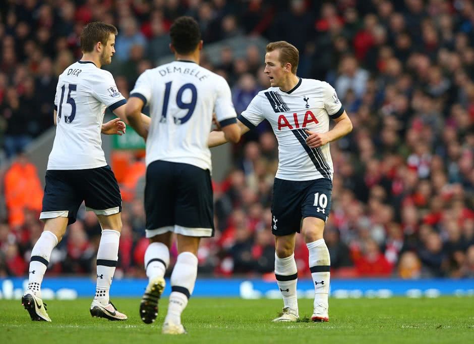 韩国鏖战阿森纳，苏亚雷斯制霸全场