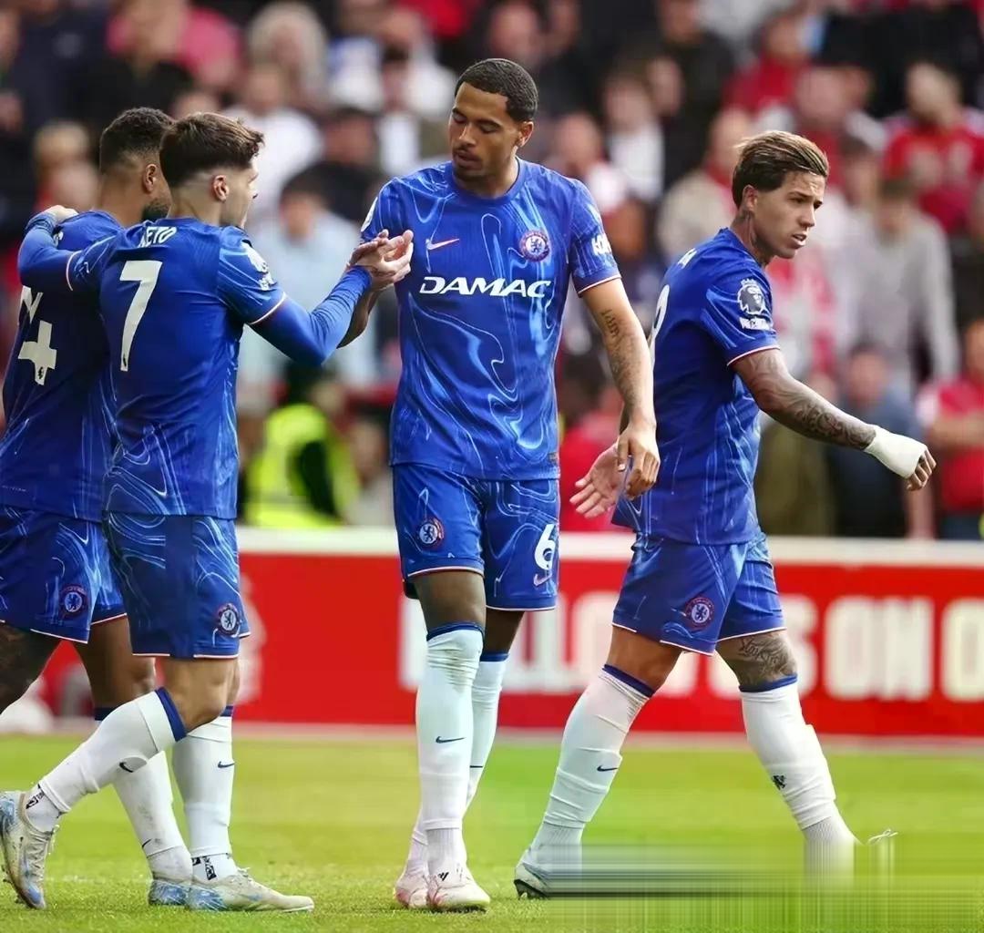 英超球队密集签下新援,欧冠争夺激烈的简单介绍 英超球队密集签下新援,欧冠争夺激烈的简单介绍