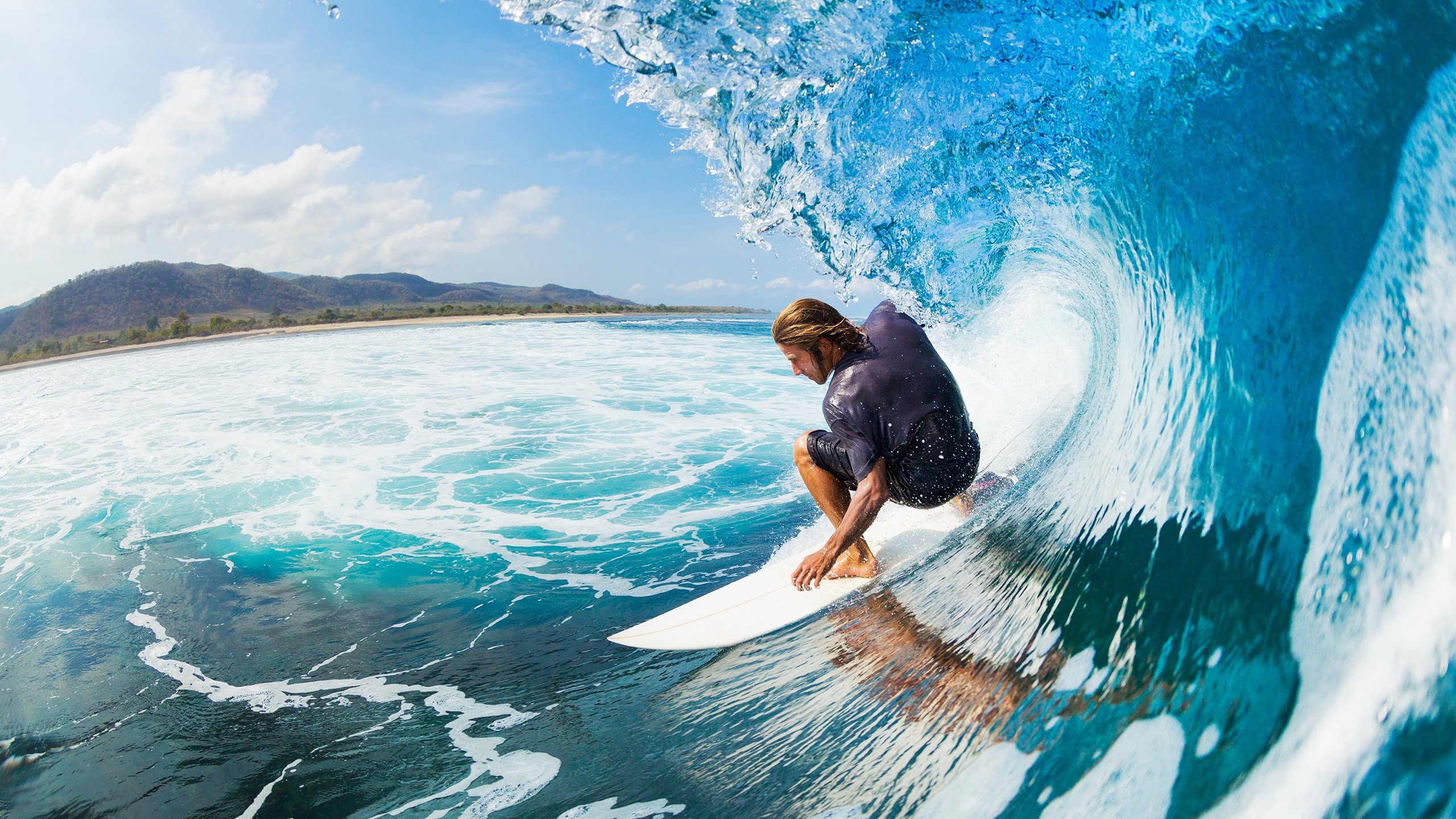 街道上的北欧风暴，芬兰车手单节决胜，拉开多特蒙德F1焦点战序幕