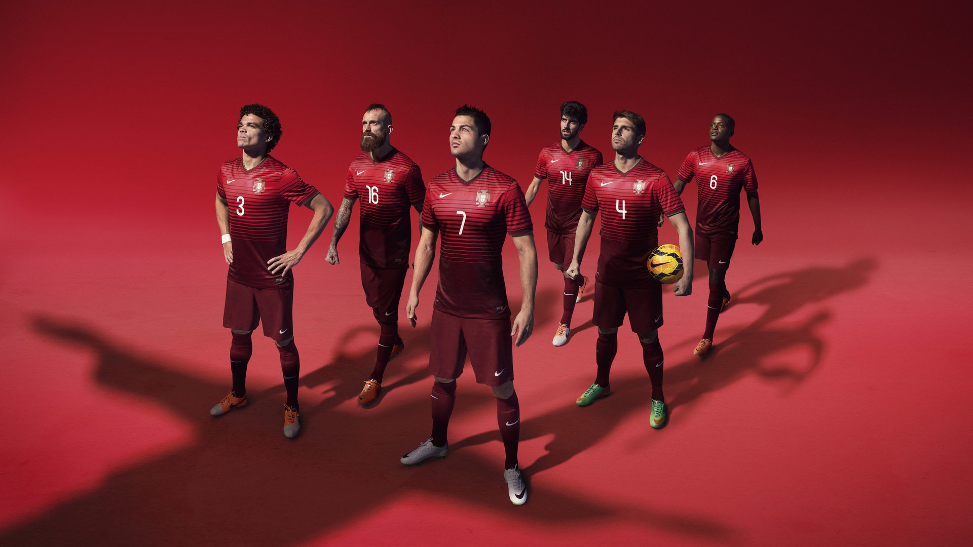 绿茵场与硬木地板的交响，当西甲德比遇见NBA突围战